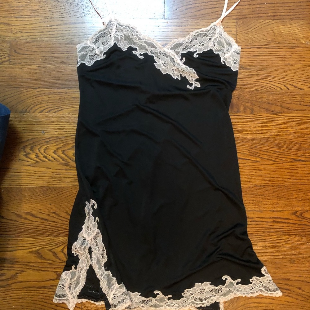 Natori slip